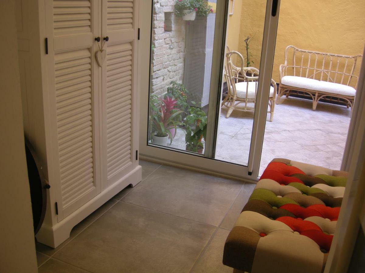 Terrazza Petroni Bolonha Exterior foto